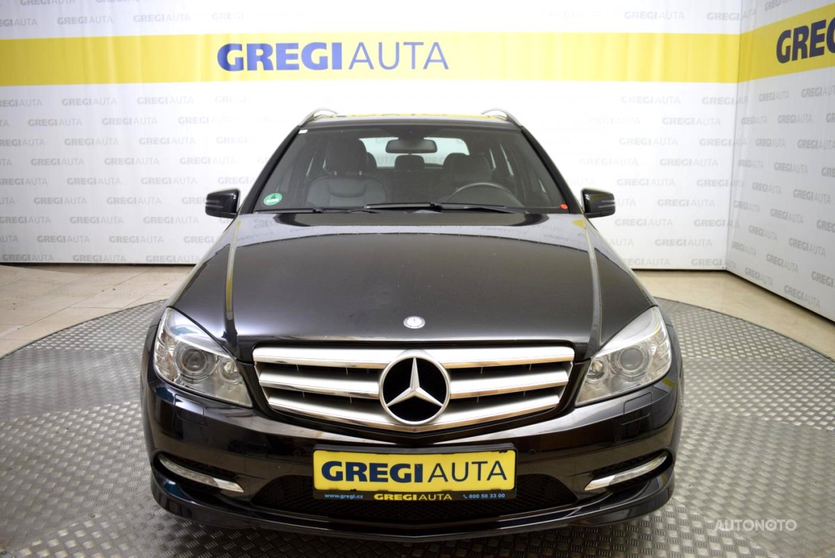 Mercedes-Benz Třídy C, 2010 - celkový pohled