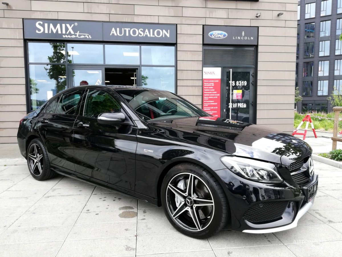 Mercedes-Benz Třídy C, 2019 - pohled č. 1