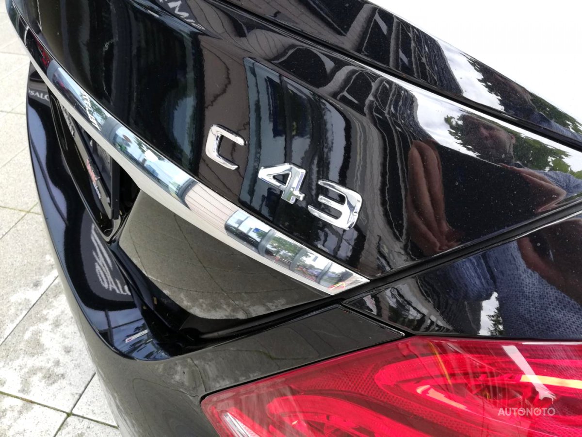 Mercedes-Benz Třídy C, 2019 - pohled č. 3