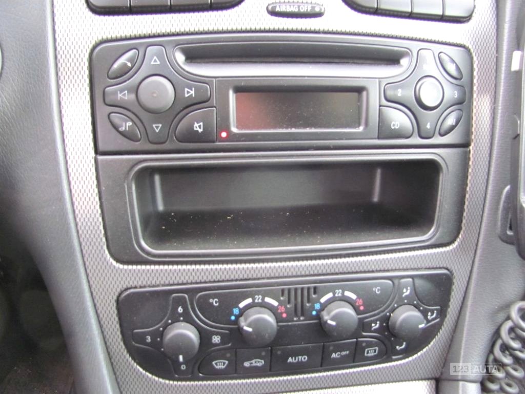 Mercedes-Benz Třídy C, 2002 - pohled č. 10