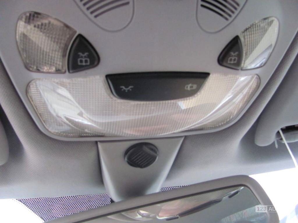 Mercedes-Benz Třídy C, 2002 - pohled č. 8