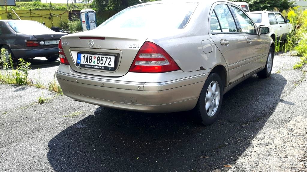 Mercedes-Benz Třídy C, 2001 - pohled č. 4