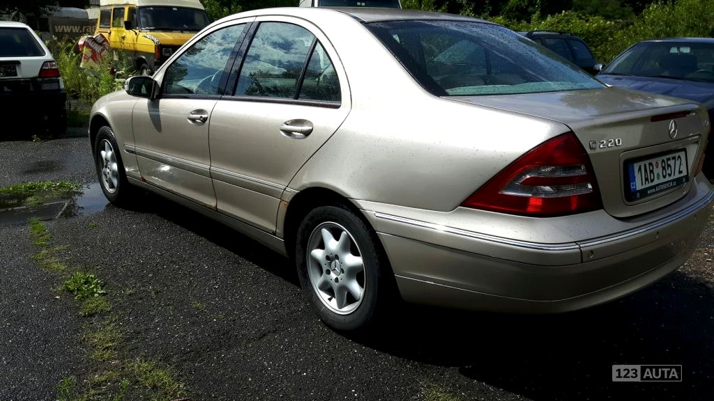 Mercedes-Benz Třídy C, 2001 - pohled č. 5