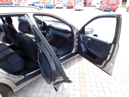 Mercedes-Benz Třídy C, 2004 - pohled č. 10