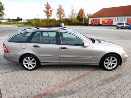 Mercedes-Benz Třídy C, 2004 - pohled č. 6