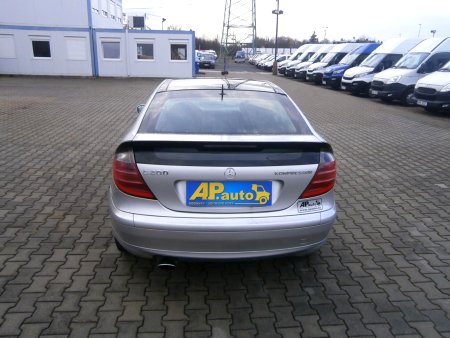 Mercedes-Benz Třídy C, 2001 - pohled č. 5
