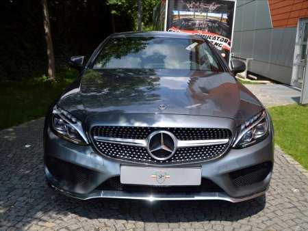 Mercedes-Benz Třídy C, 2017 - pohled č. 2