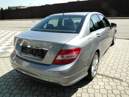 Mercedes-Benz Třídy C, 2011 - pohled č. 5