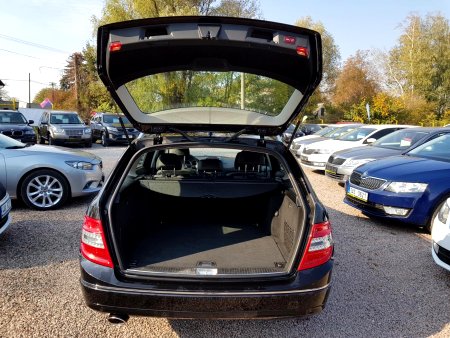 Mercedes-Benz Třídy C, 2011 - pohled č. 7