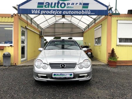 Mercedes-Benz Třídy C, 2002 - pohled č. 2