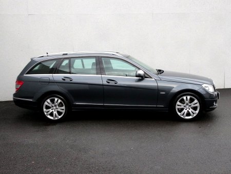 Mercedes-Benz Třídy C, 2008 - pohled č. 4