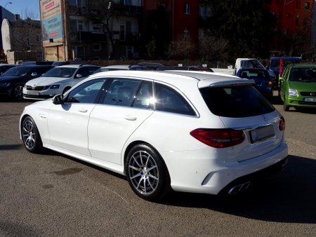 Mercedes-Benz Třídy C, 2019 - pohled č. 3