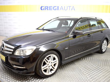 Mercedes-Benz Třídy C, 2010 - pohled č. 3