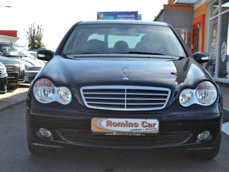 Mercedes-Benz Třídy C, 2004 - pohled č. 2