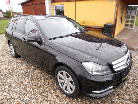 Mercedes-Benz Třídy C, 2013 - pohled č. 3