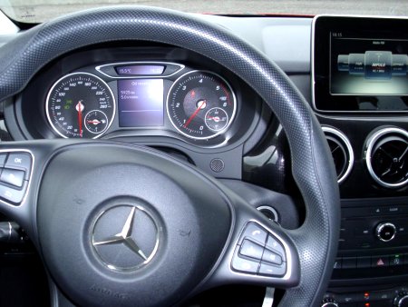 Mercedes-Benz Třídy B, 2015 - pohled č. 3