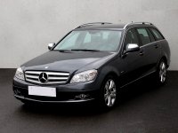 Mercedes-Benz Třídy C, 2008 - pohled č. 3
