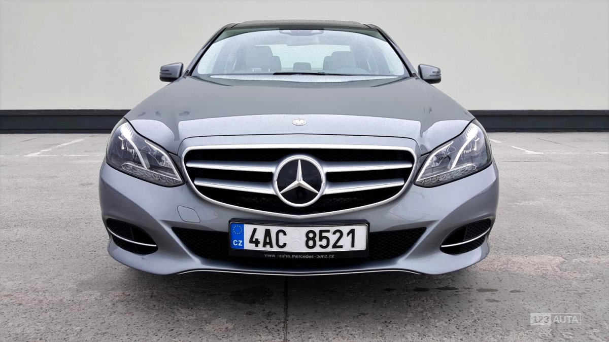 Mercedes-Benz Třídy E, 2014 - pohled č. 3