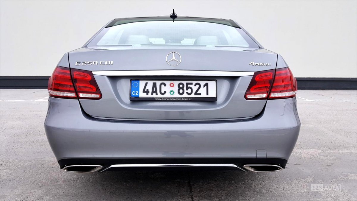 Mercedes-Benz Třídy E, 2014 - pohled č. 8