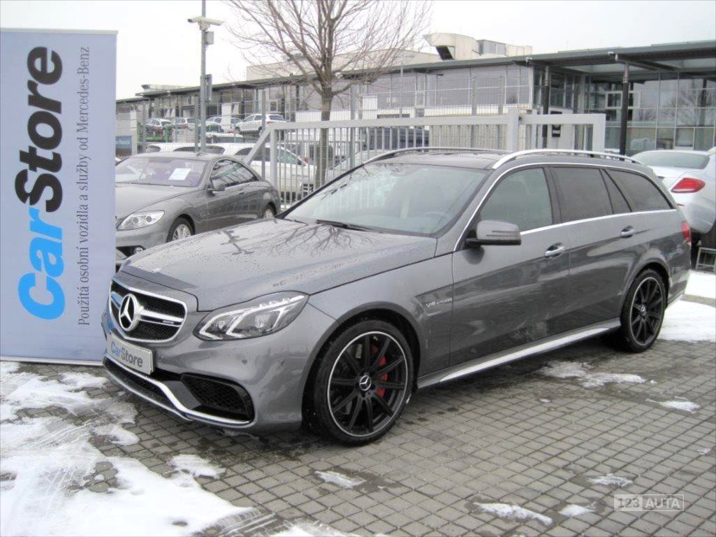 Mercedes-Benz Třídy E, 2015 - celkový pohled