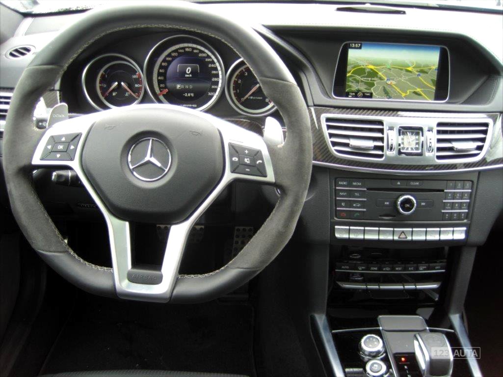 Mercedes-Benz Třídy E, 2015 - pohled č. 6