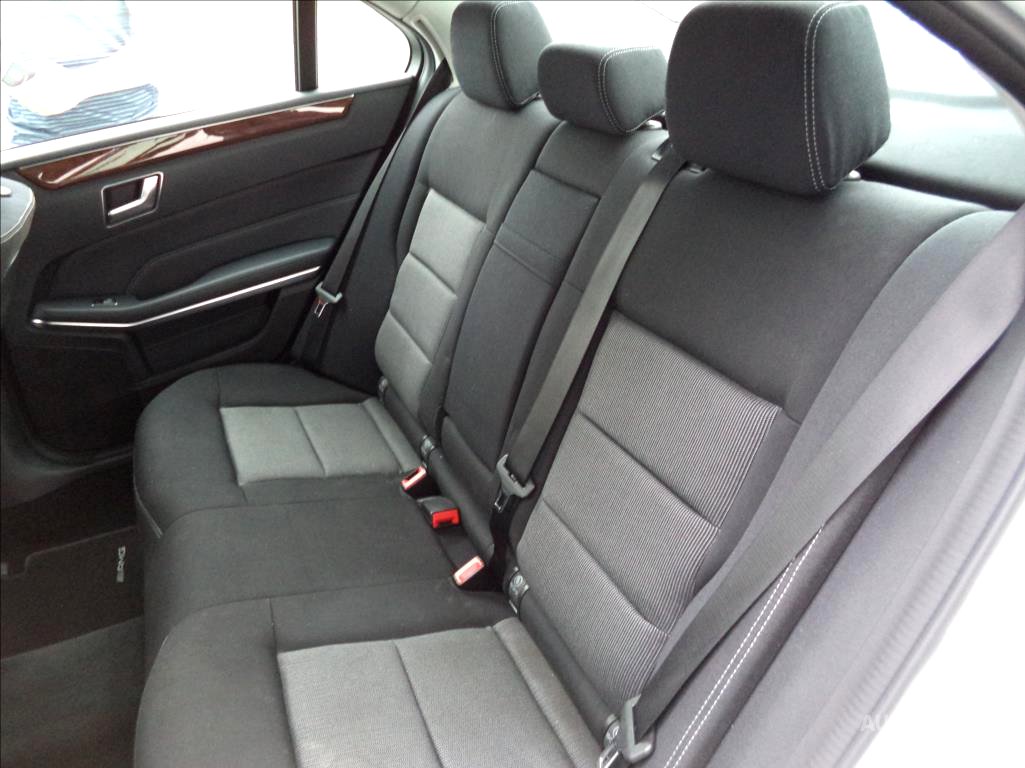 Mercedes-Benz Třídy E, 2014 - pohled č. 9