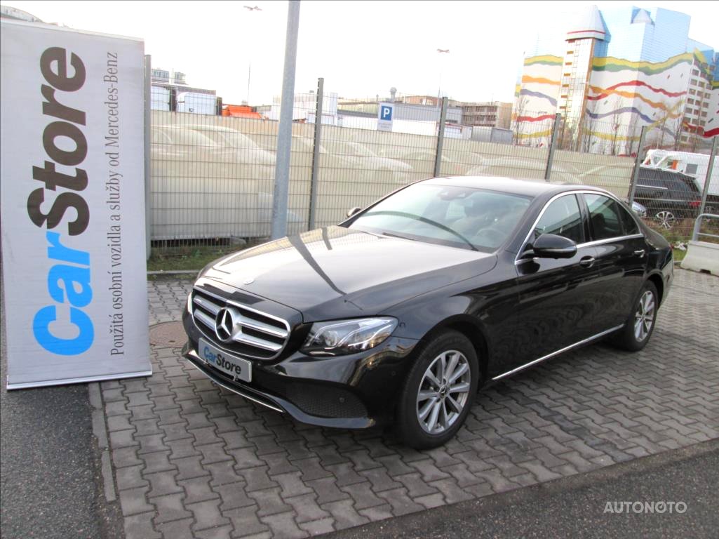 Mercedes-Benz Třídy E, 2017 - celkový pohled