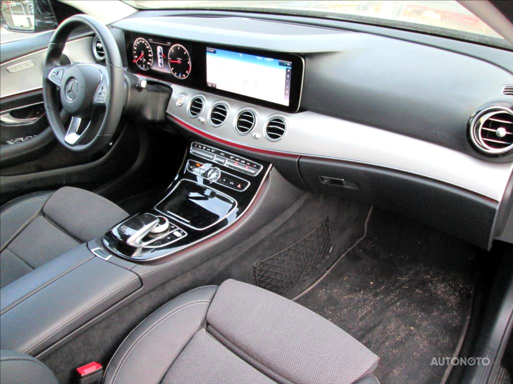 Mercedes-Benz Třídy E, 2017 - pohled č. 8