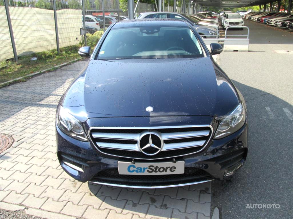 Mercedes-Benz Třídy E, 2016 - pohled č. 2