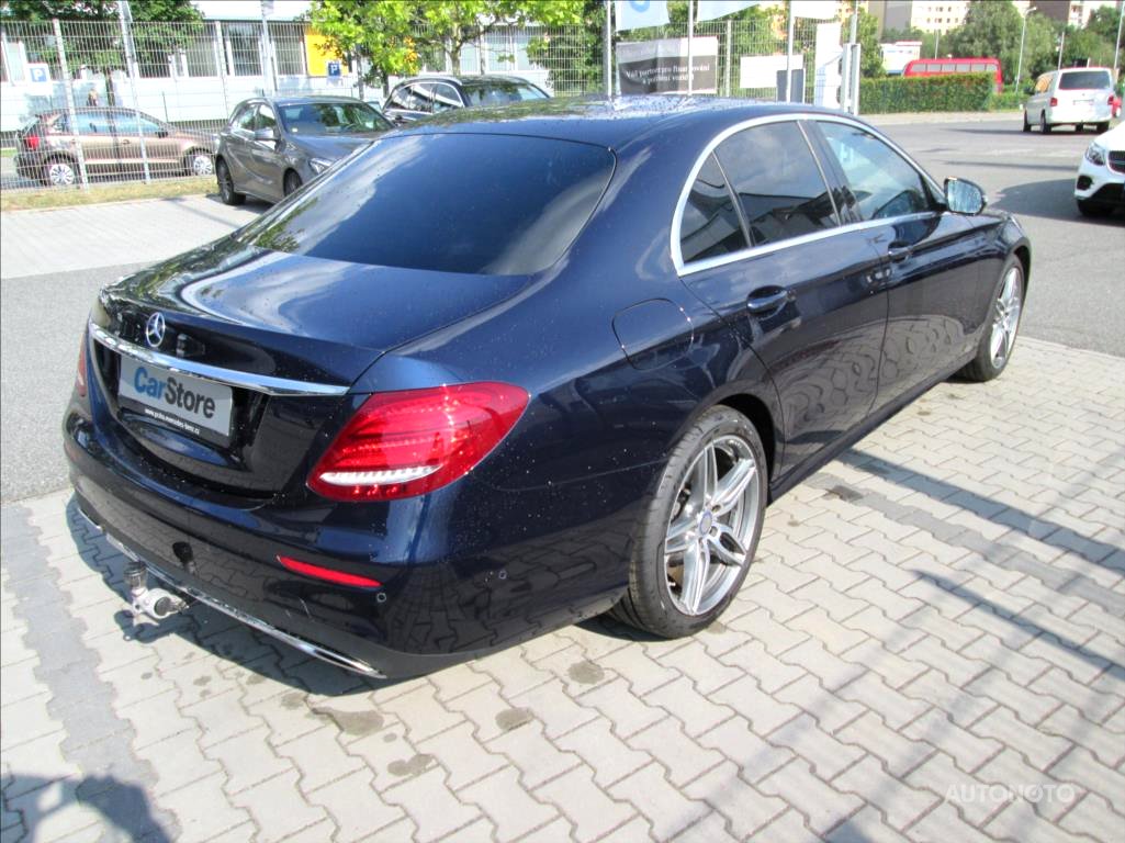 Mercedes-Benz Třídy E, 2016 - pohled č. 5