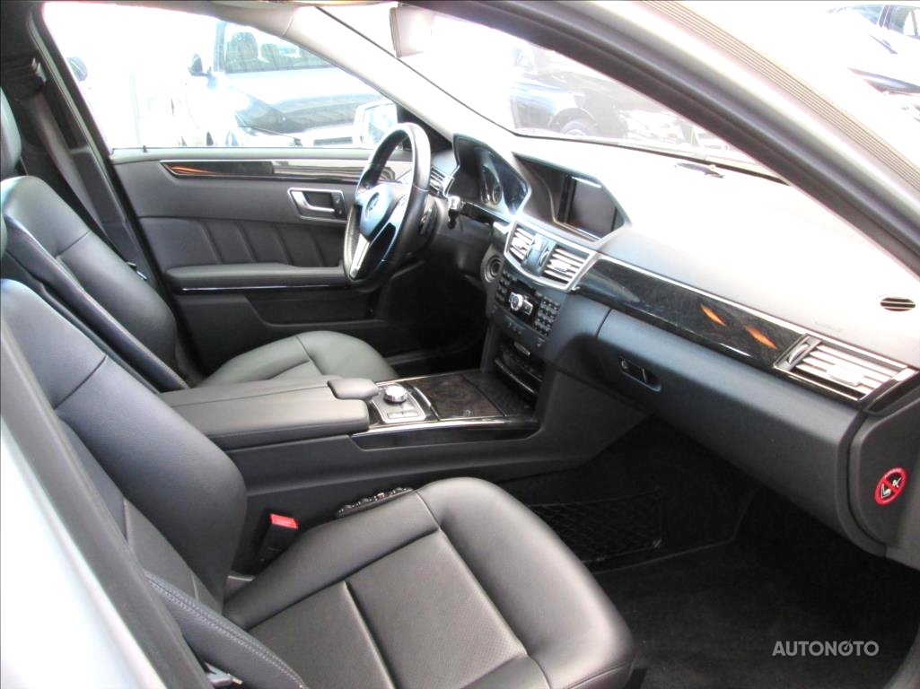 Mercedes-Benz Třídy E, 2012 - pohled č. 10