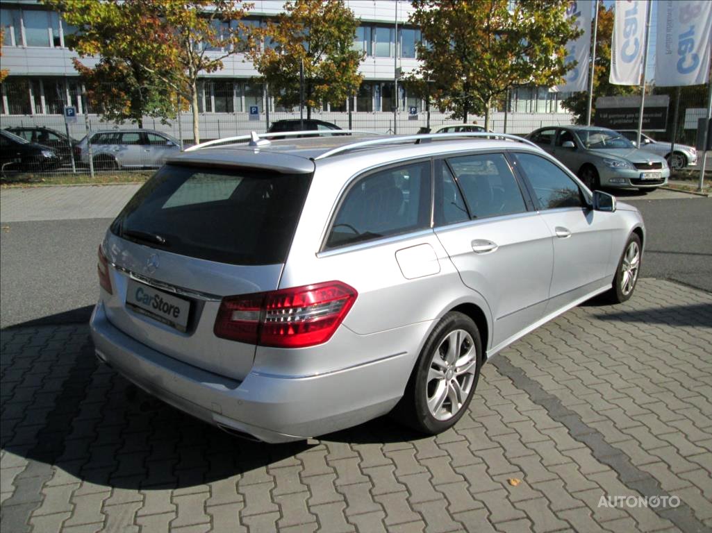 Mercedes-Benz Třídy E, 2012 - pohled č. 5