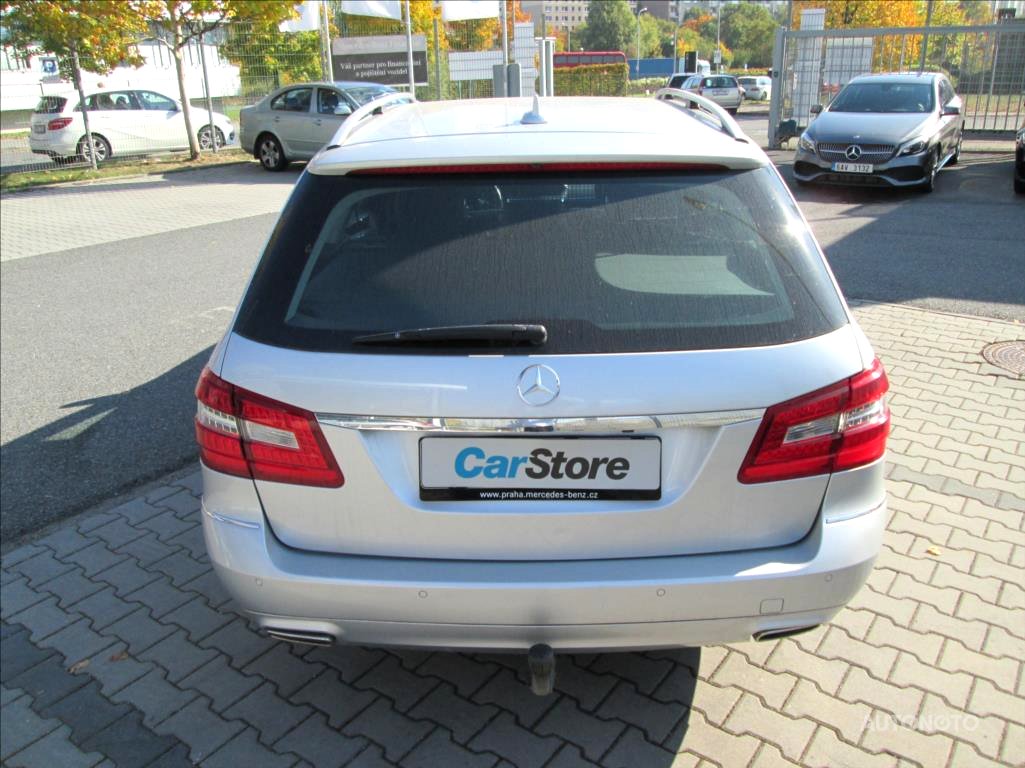 Mercedes-Benz Třídy E, 2012 - pohled č. 6
