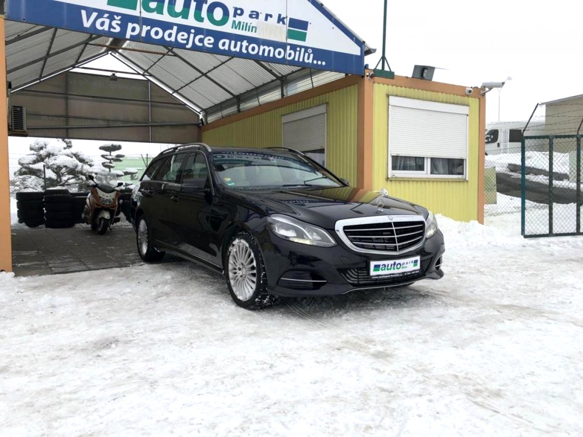Mercedes-Benz Třídy E, 2016 - pohled č. 3