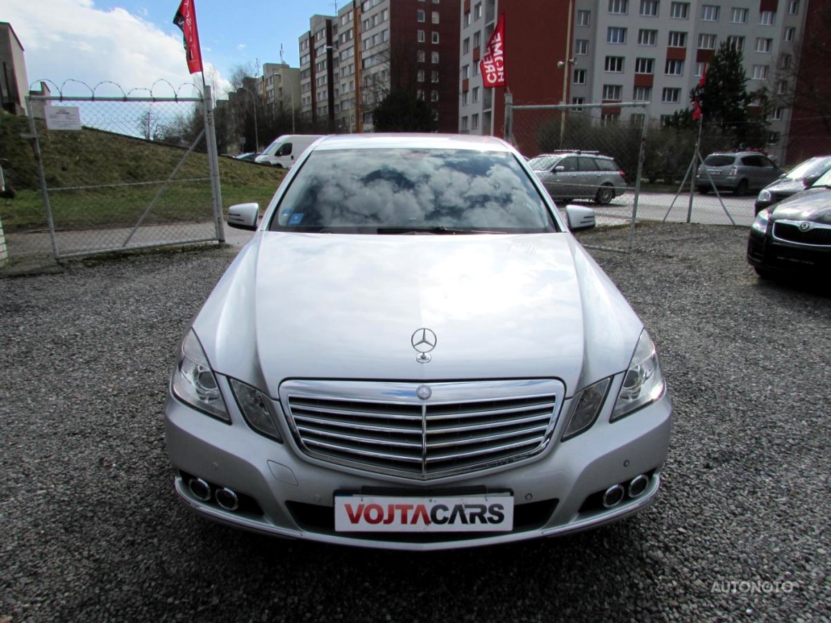 Mercedes-Benz Třídy E, 2009 - pohled č. 2