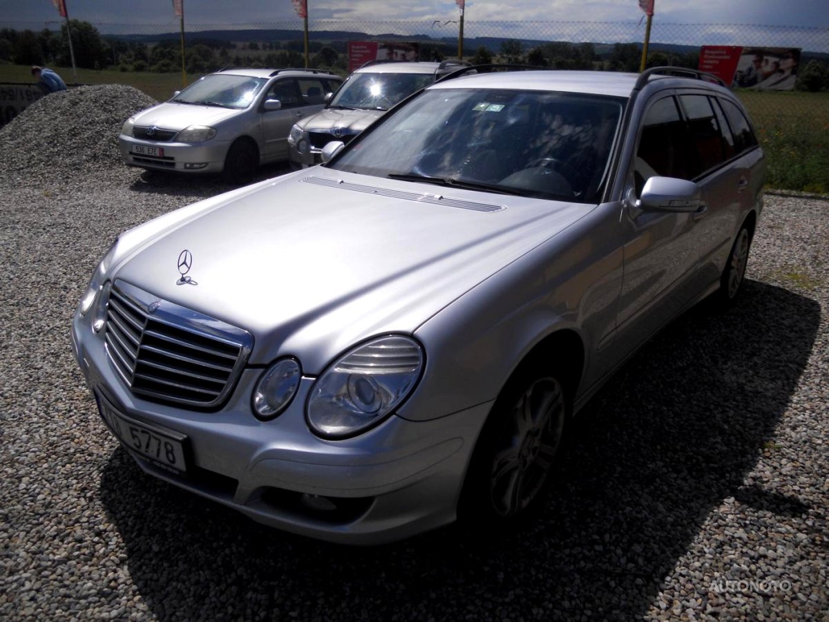 Mercedes-Benz Třídy E, 2008 - celkový pohled