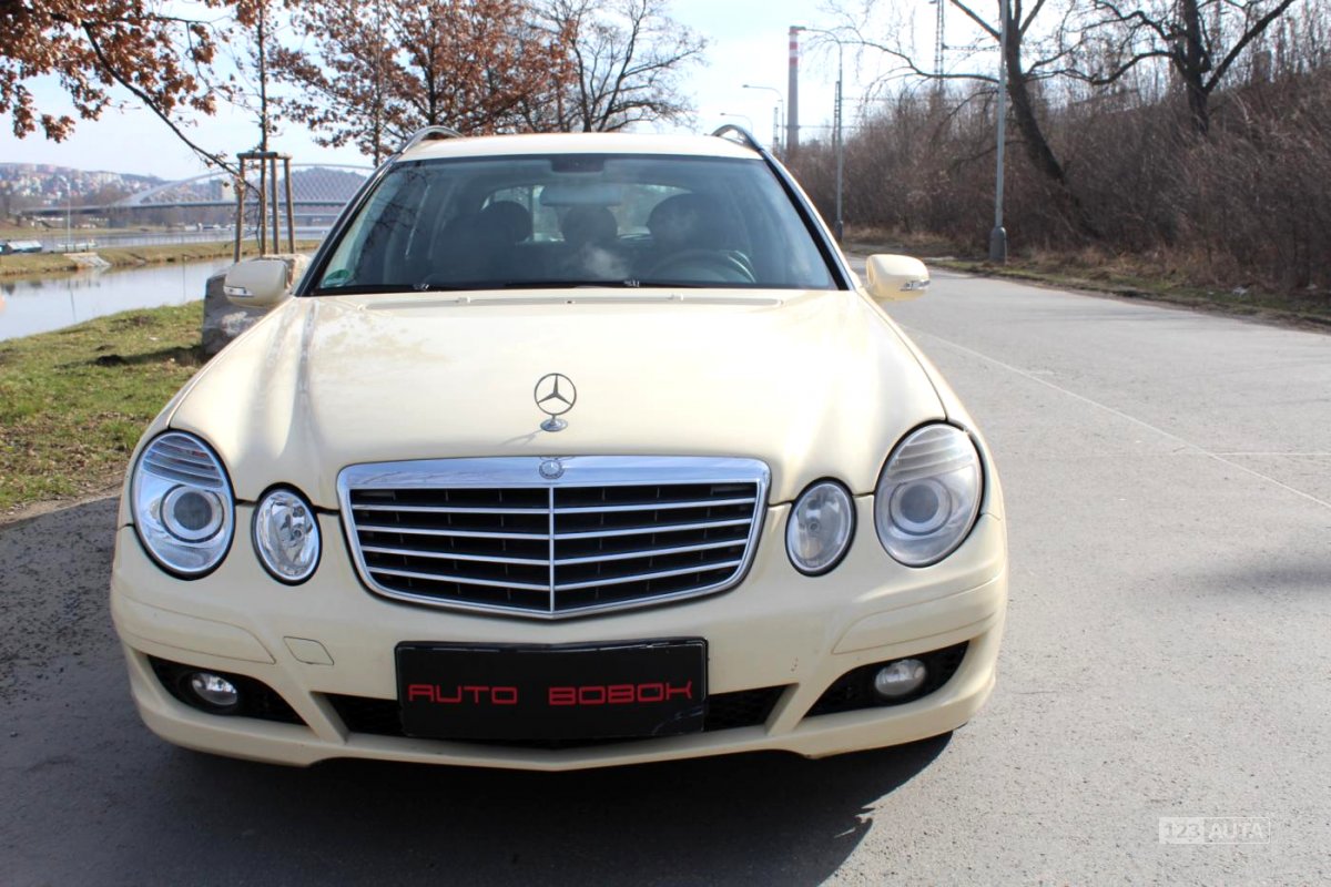 Mercedes-Benz Třídy E, 2008 - celkový pohled