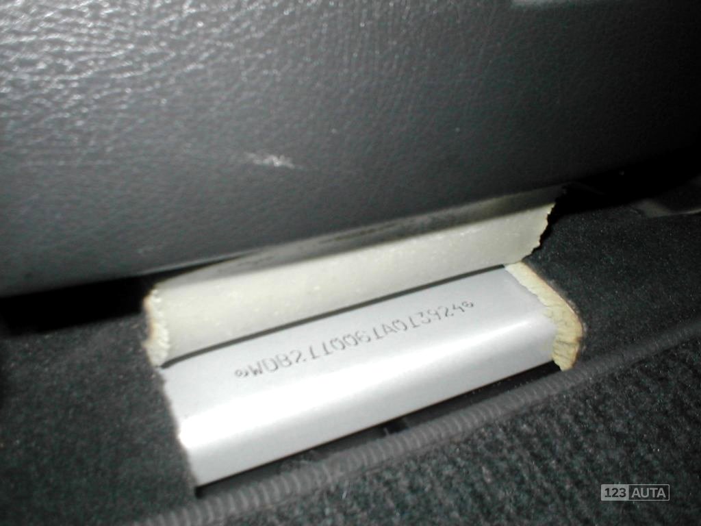 Mercedes-Benz Třídy E, 2002 - pohled č. 17