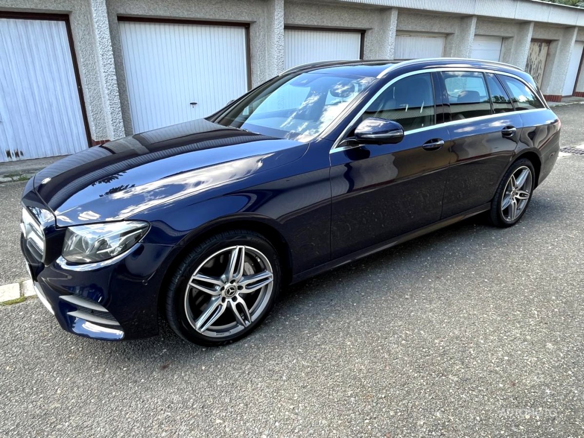 Mercedes-Benz Třídy E, 2017 - pohled č. 2