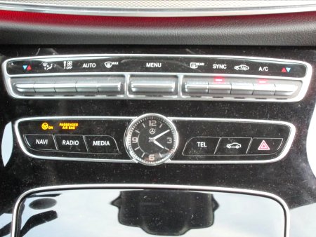 Mercedes-Benz Třídy E, 2017 - pohled č. 10