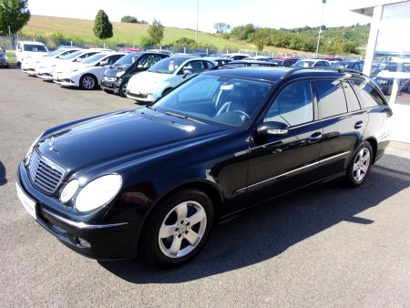 Mercedes-Benz Třídy E, 2003 - pohled č. 3