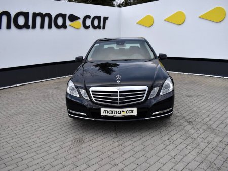 Mercedes-Benz Třídy E, 2011 - pohled č. 2