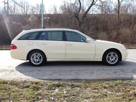 Mercedes-Benz Třídy E, 2008 - pohled č. 7