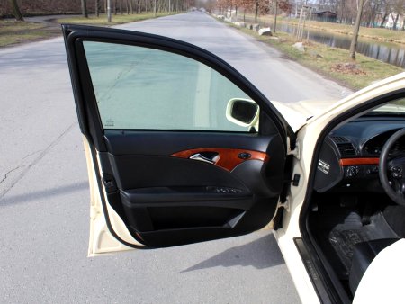 Mercedes-Benz Třídy E, 2008 - pohled č. 9
