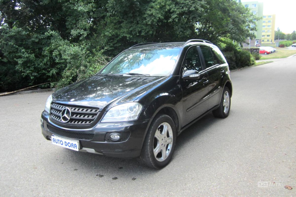 Mercedes-Benz Třídy M, 2007 - pohled č. 2