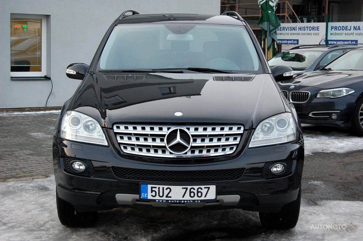 Mercedes-Benz Třídy M, 2008 - pohled č. 2