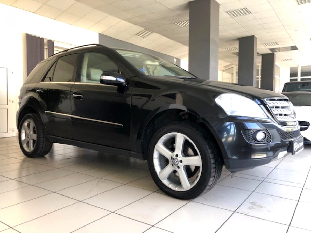 Mercedes-Benz Třídy M, 2007 - pohled č. 3