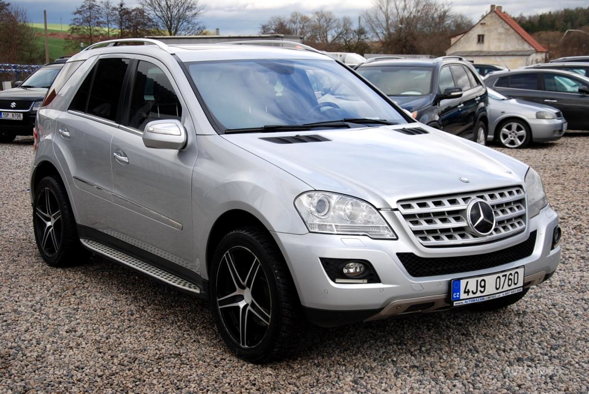 Mercedes-Benz Třídy M, 2009 - pohled č. 2