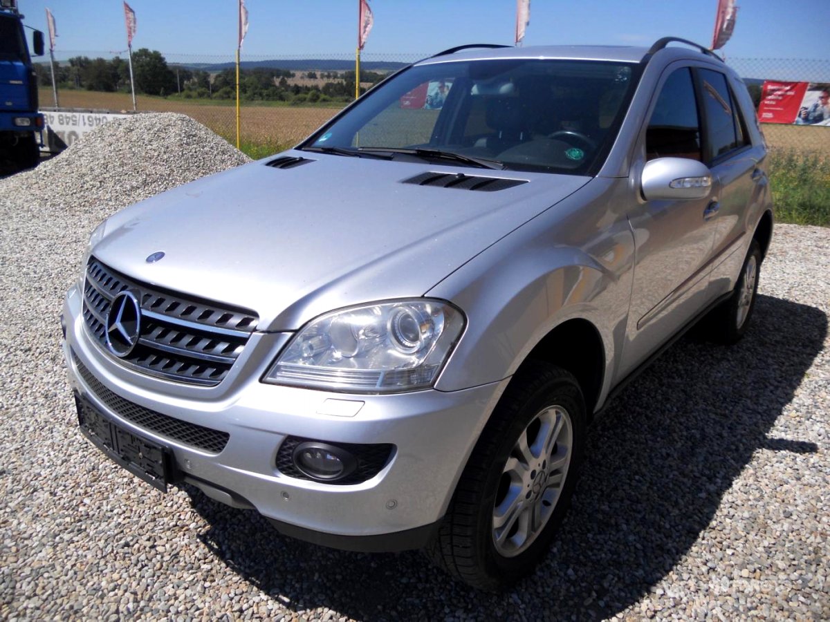 Mercedes-Benz Třídy M, 2005 - celkový pohled