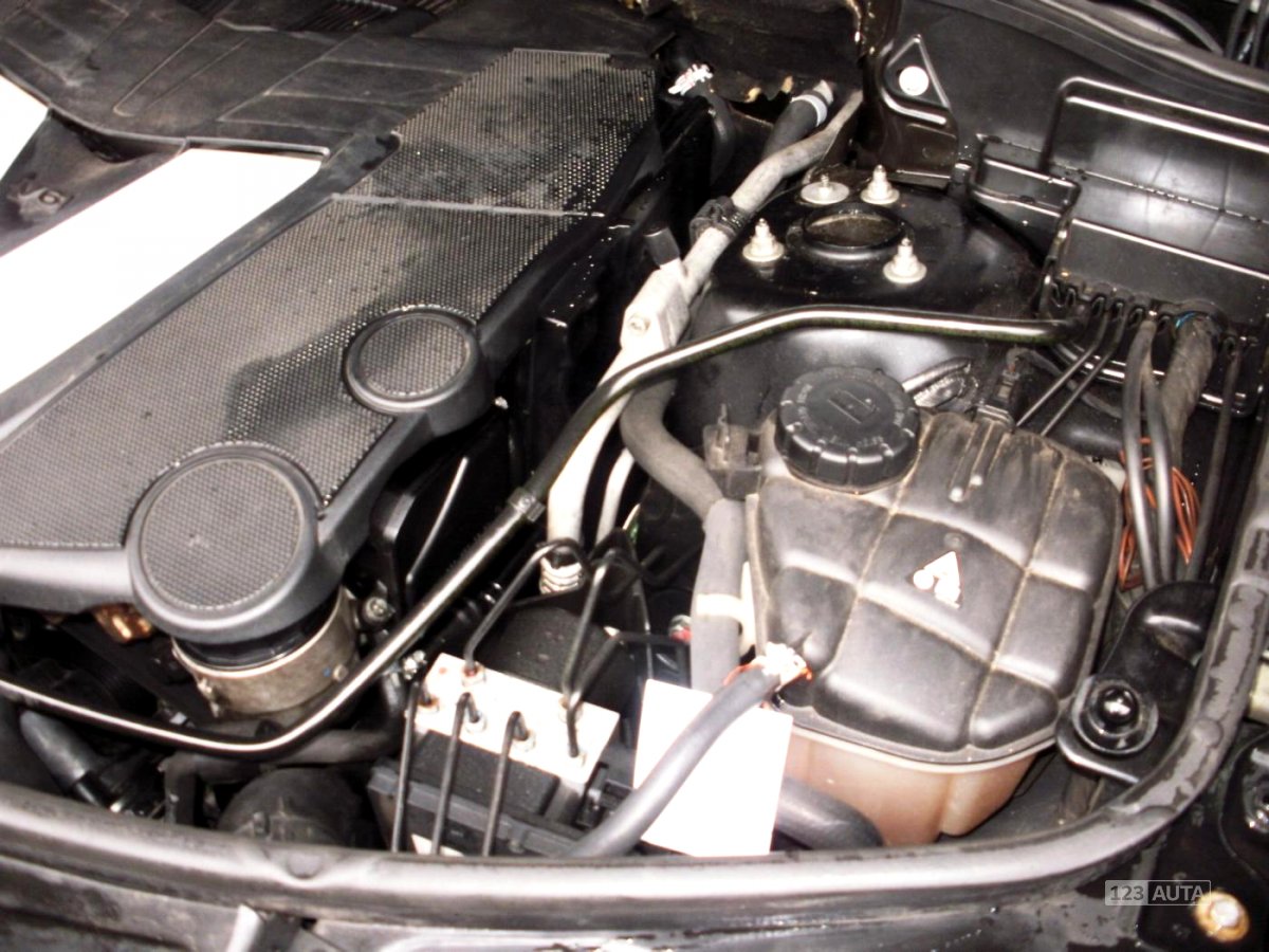 Mercedes-Benz Třídy M, 2006 - pohled č. 10